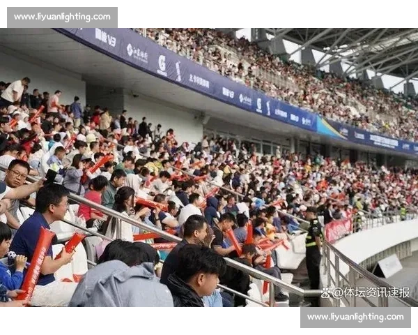 双周连赴苏超现场:幸运抢票的球迷狂欢实录 双周连赴苏超现场:幸运抢票的球迷狂欢实录